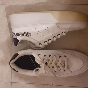 Bershka sneaker
